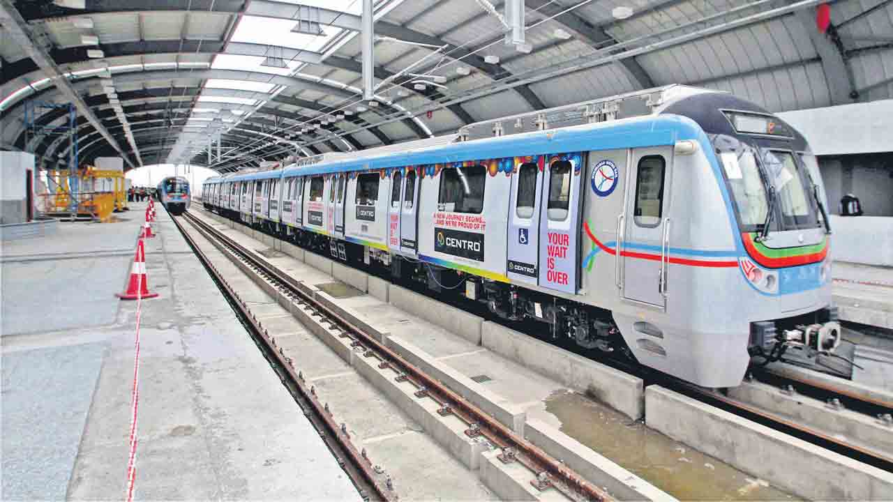 Hyderabad Metro | మెట్రో బాదుడు షురూ.. రాయితీ కార్డులన్నీ రద్దు