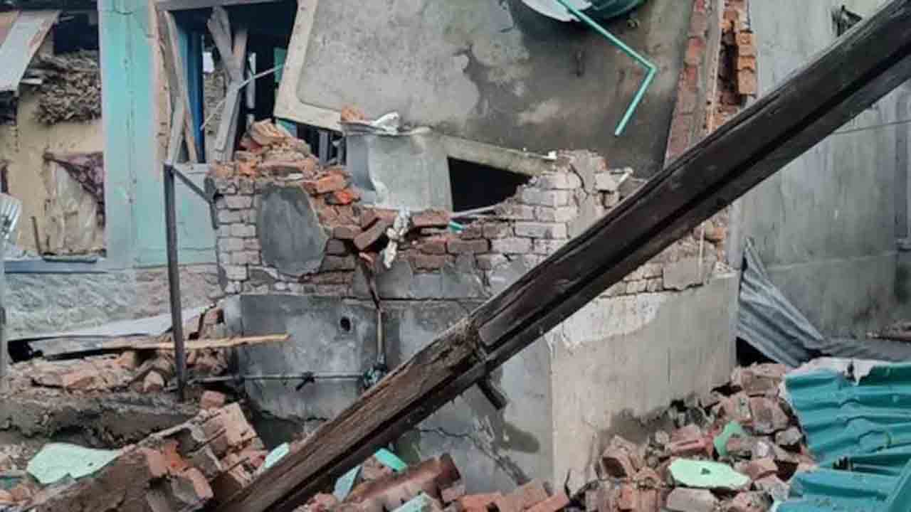 Pahalgam Attack | పెహల్‌గామ్‌ దాడి.. ఉగ్రవాదుల ఇళ్లను పేల్చేసిన ఆర్మీ