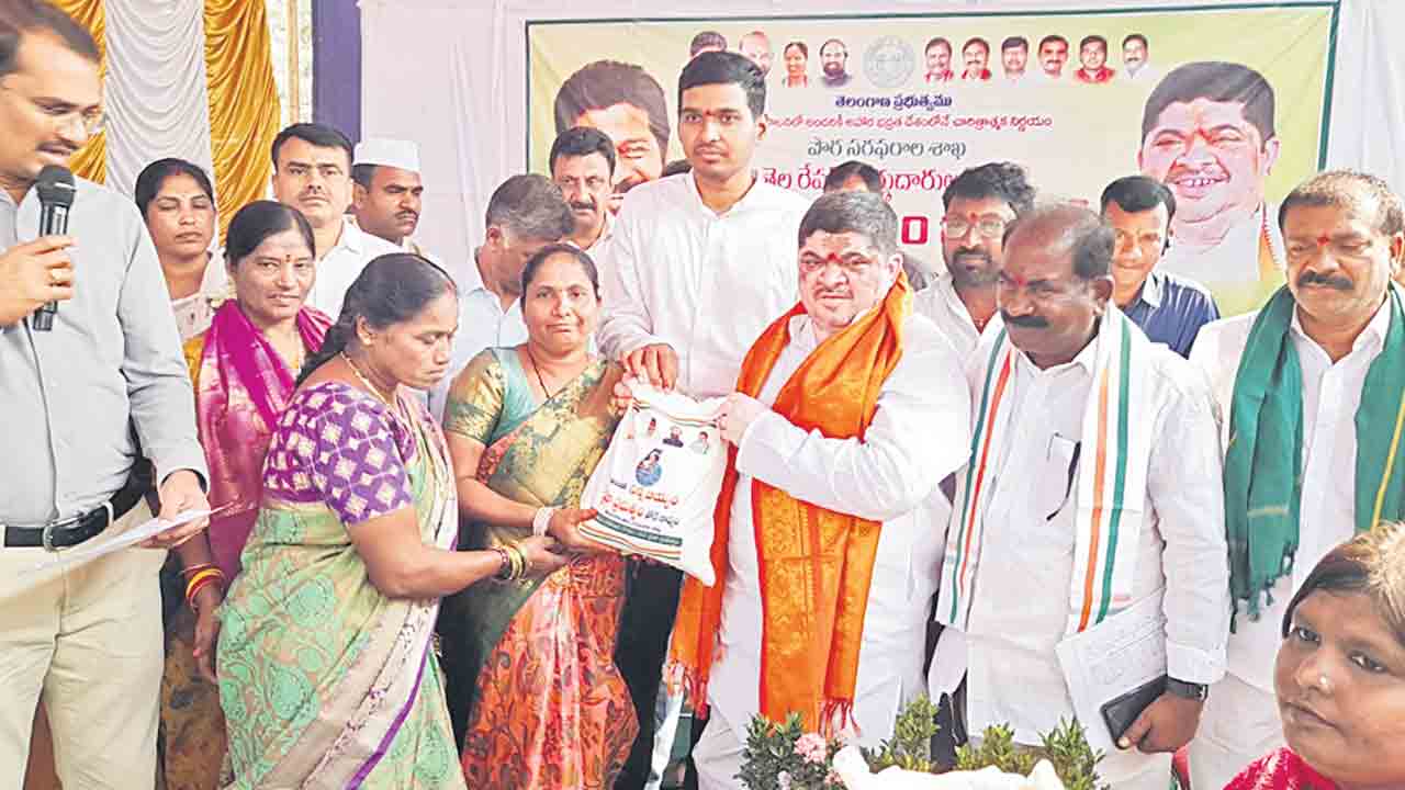 ప్రజా సంక్షేమానికి పెద్దపీట