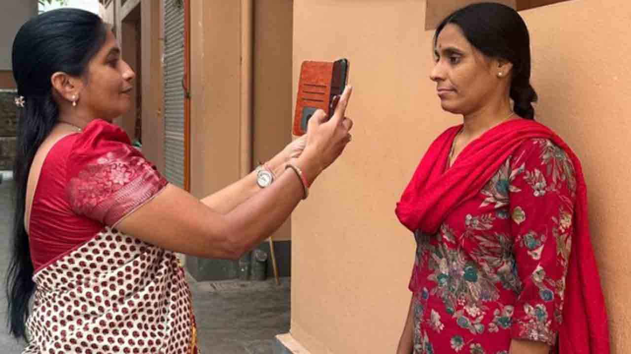 Poshan Tracker | ఫొటో క్లిక్‌మంటేనే పోషకాహారం.. లేకుంటే పడిగాపులే..!