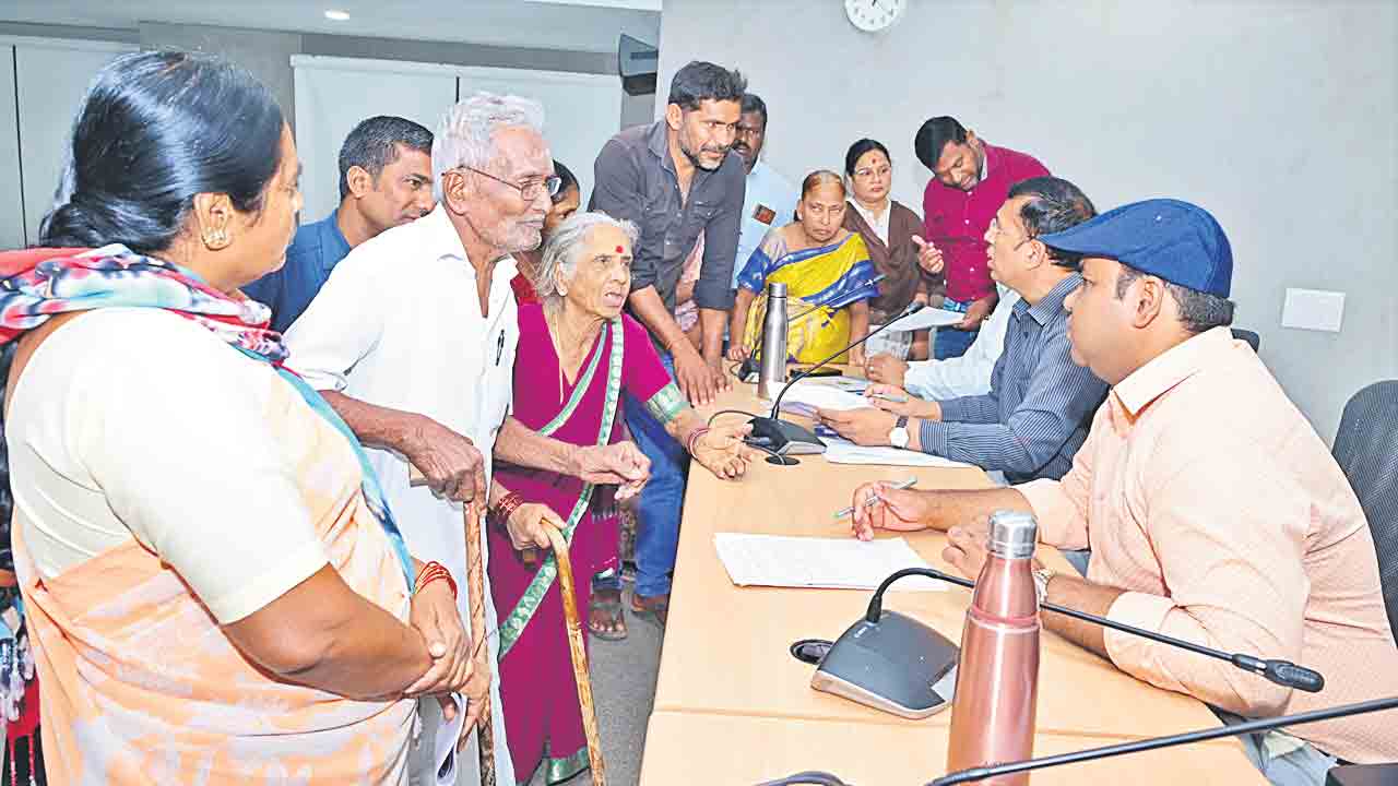 ప్రజావాణి.. పరిష్యారమేదీ !