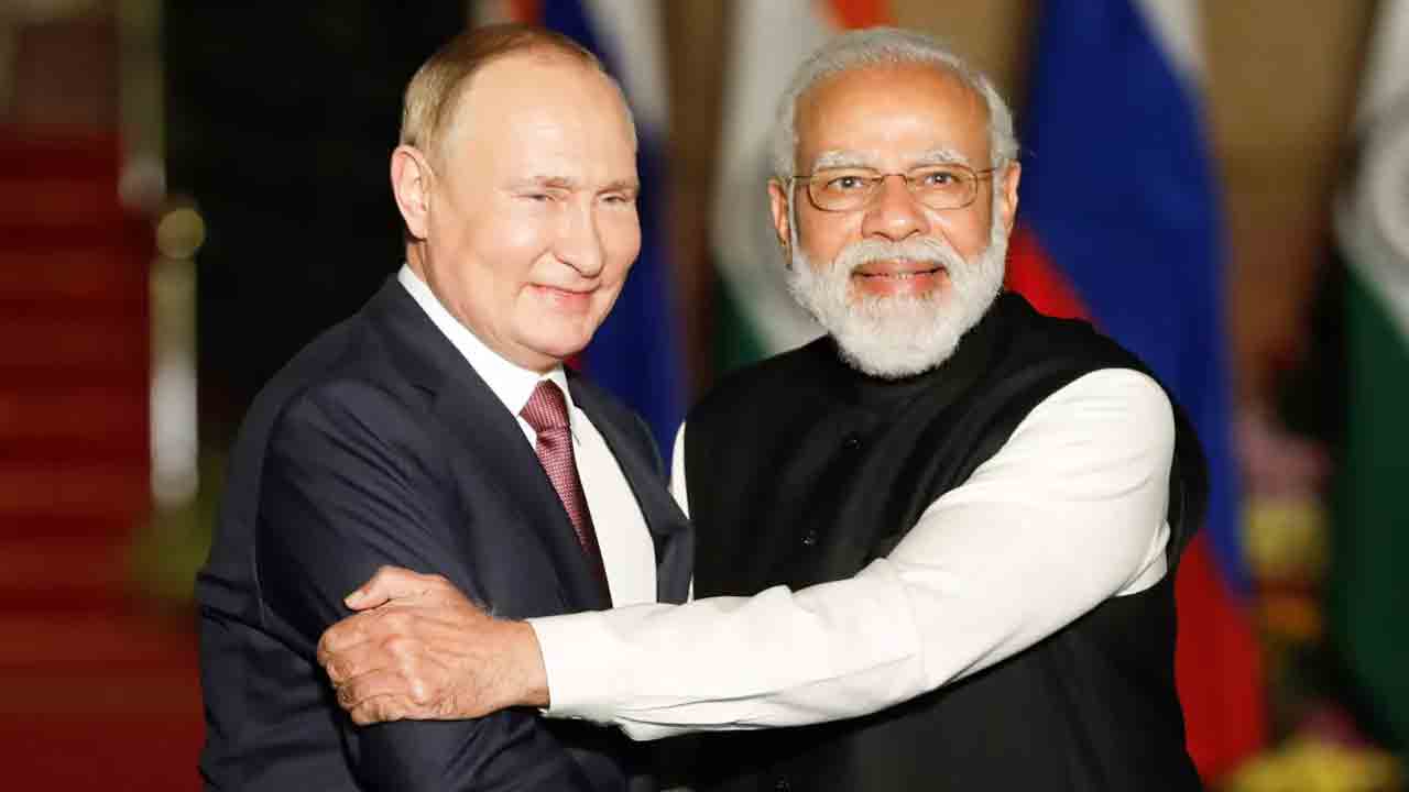 PM Modi | విక్టరీ డే పరేడ్‌.. ప్రధాని మోదీని ఆహ్వానించిన రష్యా