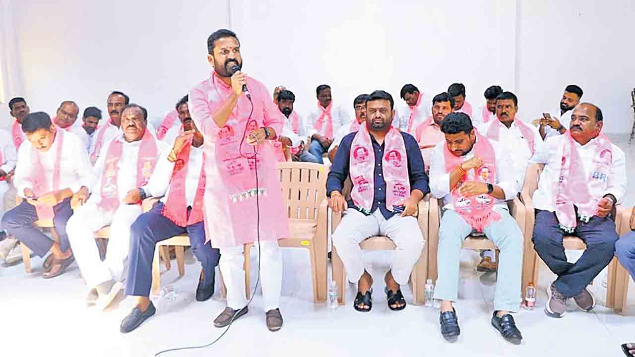 ఊరూవాడా.. ఒక్కటై కదులుదాం