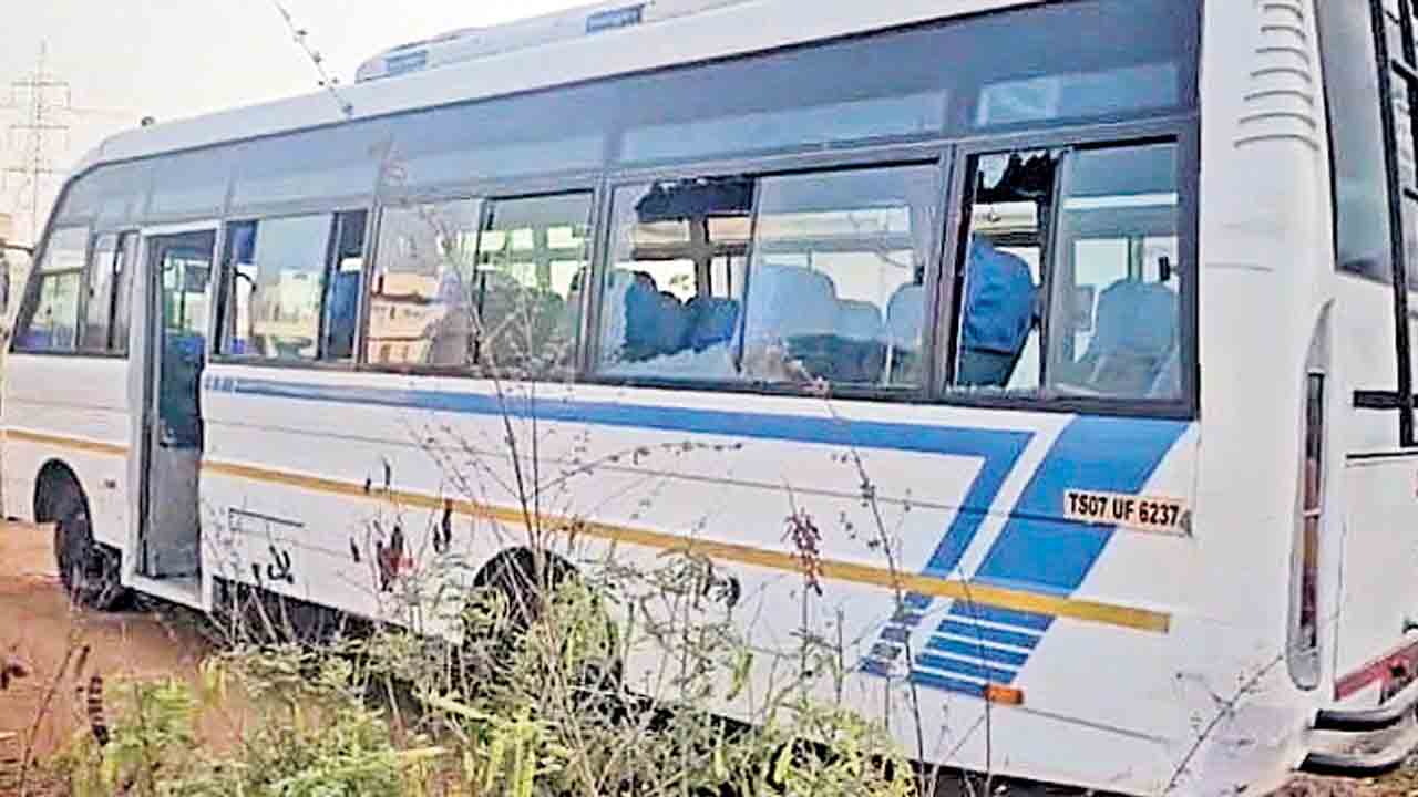 భూవివాదం.. ఇరువర్గాల ఘర్షణ
