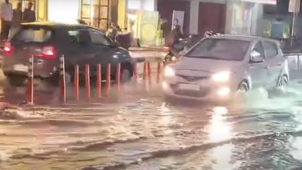 HYD Rains | హైదరాబాద్‌లో భారీ వర్షం.. బండ్లగూడలో 8 సెంటీమీటర్ల వర్షాపాతం నమోదు..!