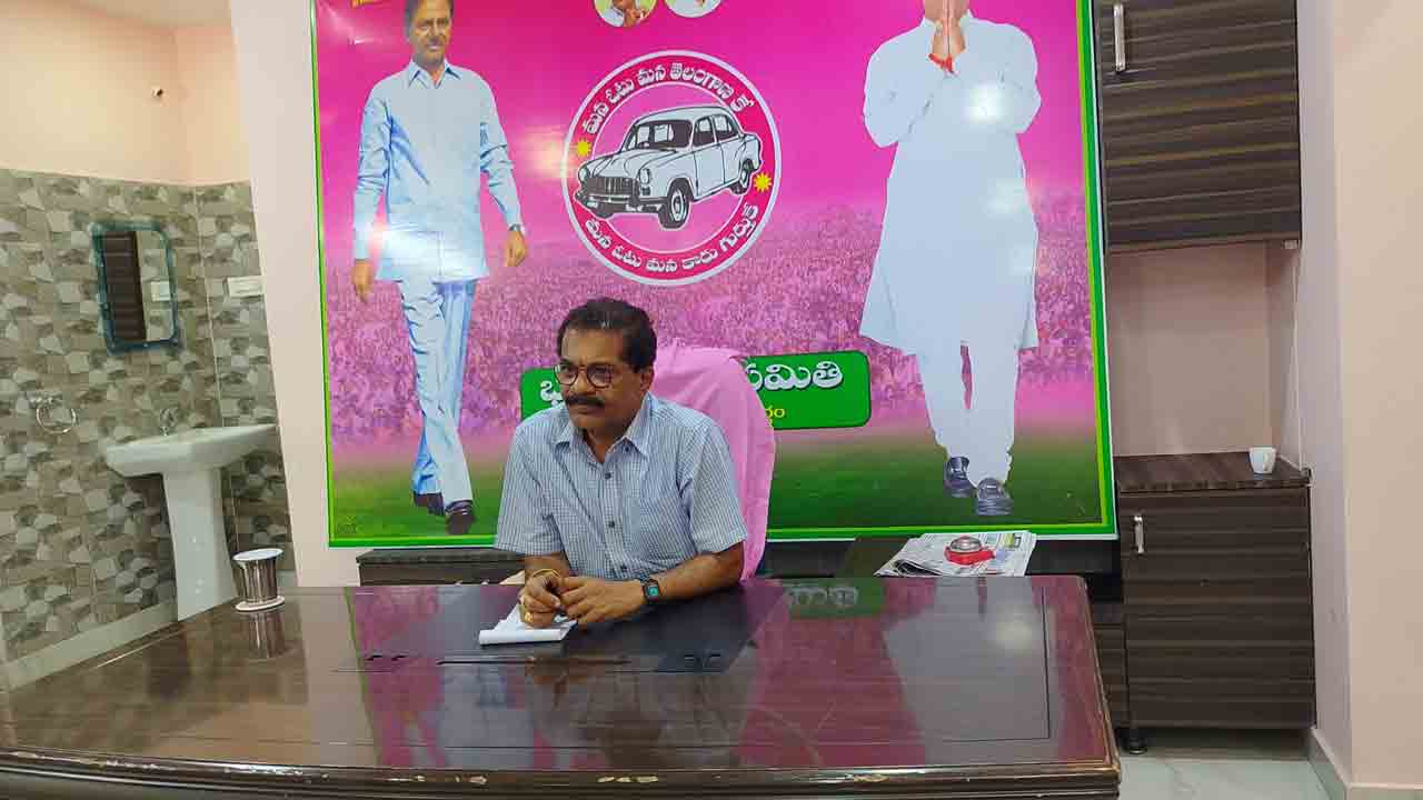 దండులా గులాబీ సైన్యం కదలాలి