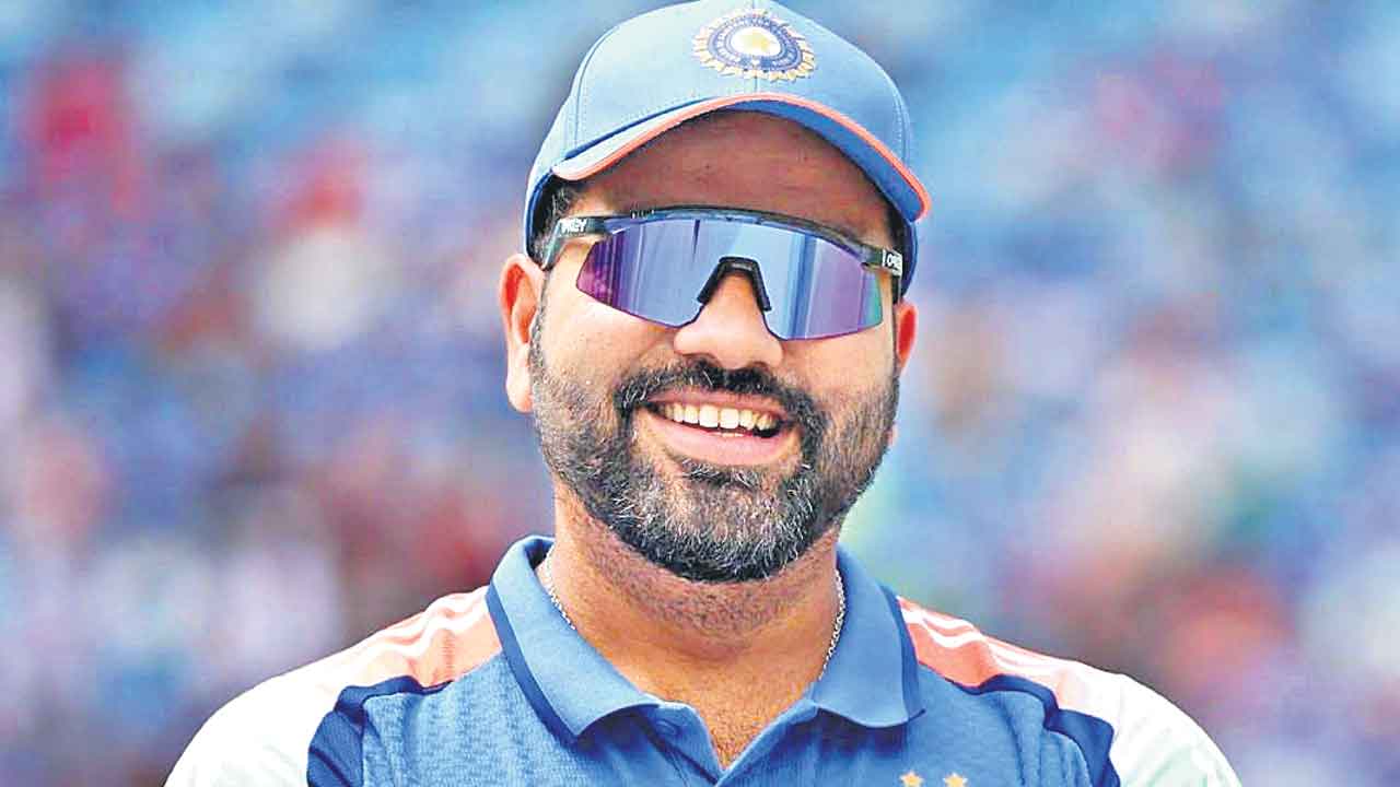 రోహిత్‌కు అగ్రస్థానం