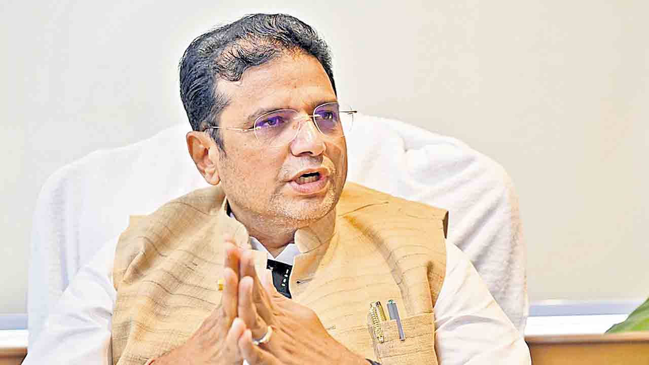 అది ముమ్మాటికీ ప్రభుత్వ భూమే