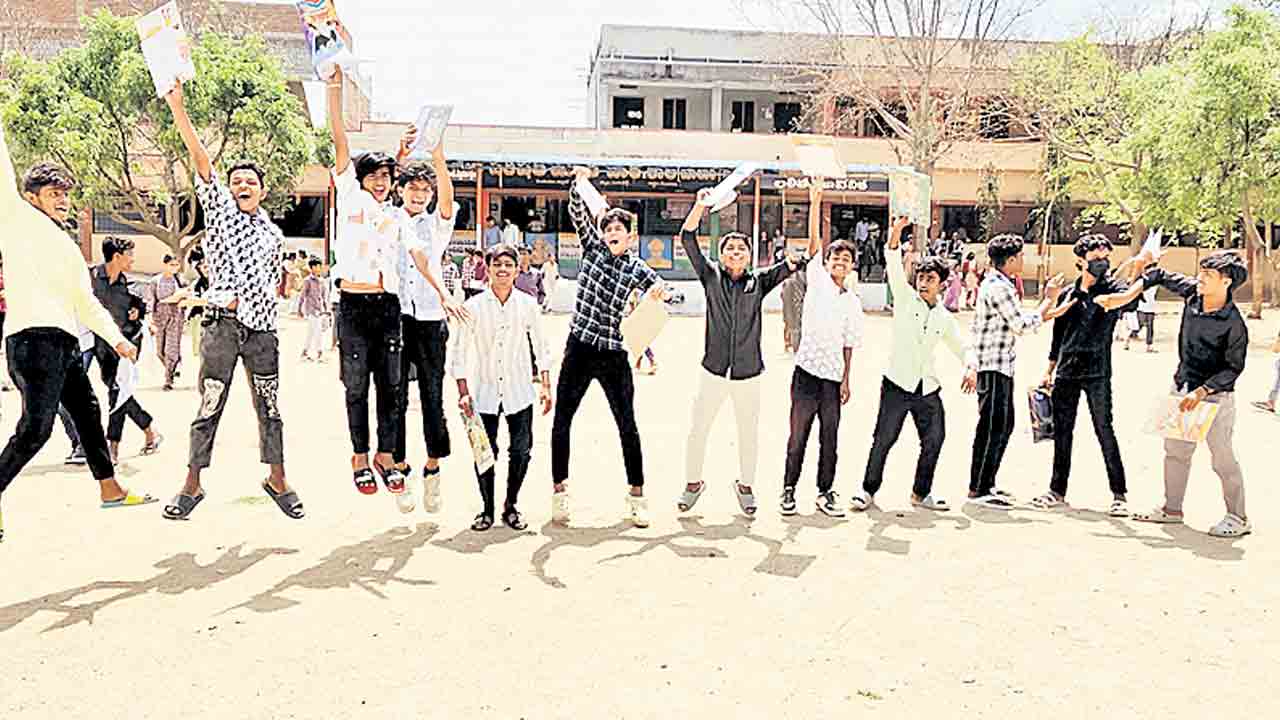 ముగిసిన ‘పది’ పరీక్షలు