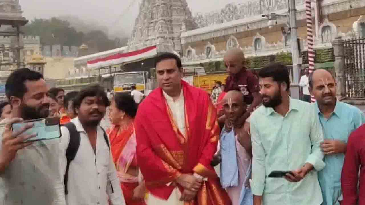 VVS Laxman | తిరుమల శ్రీవారిని దర్శించుకున్న భారత మాజీ క్రికెటర్‌ వీవీఎస్‌ లక్ష్మణ్‌