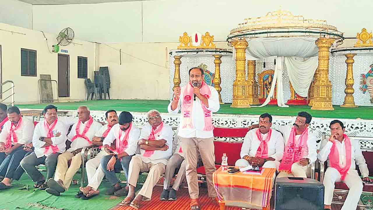 కాంగ్రెస్‌ సర్కారు వెన్నులో వణుకు పుట్టాలి