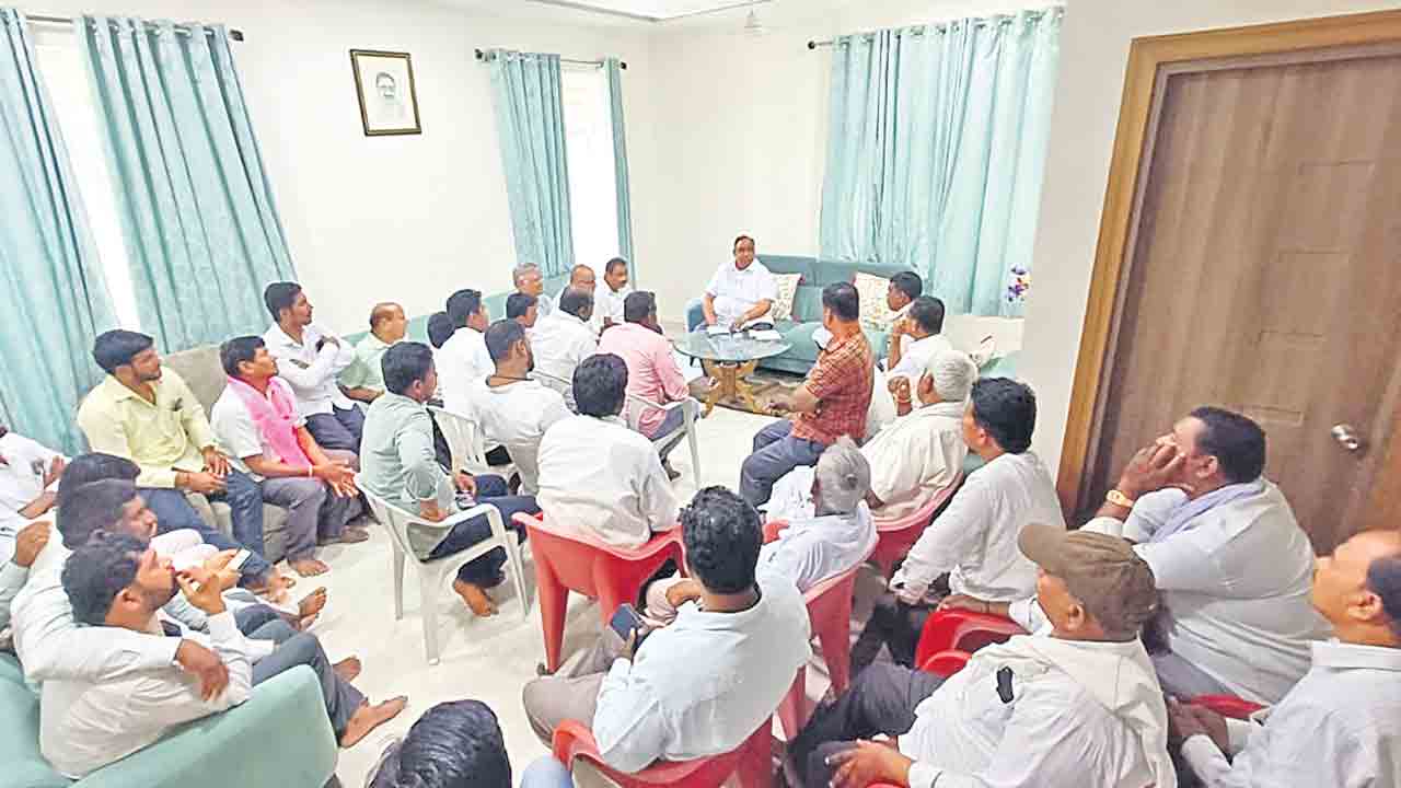 రజతోత్సవ సభకు ఉప్పెనలా కదిలిరావాలి