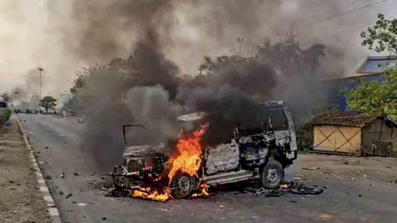 Waqf Act | బెంగాల్‌లో వక్ఫ్‌ నిరసనలు హింసాత్మకం.. 110 మంది అరెస్ట్‌