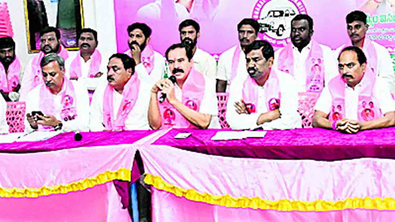 కేసీఆర్‌ను విమర్మించే స్థాయానీది