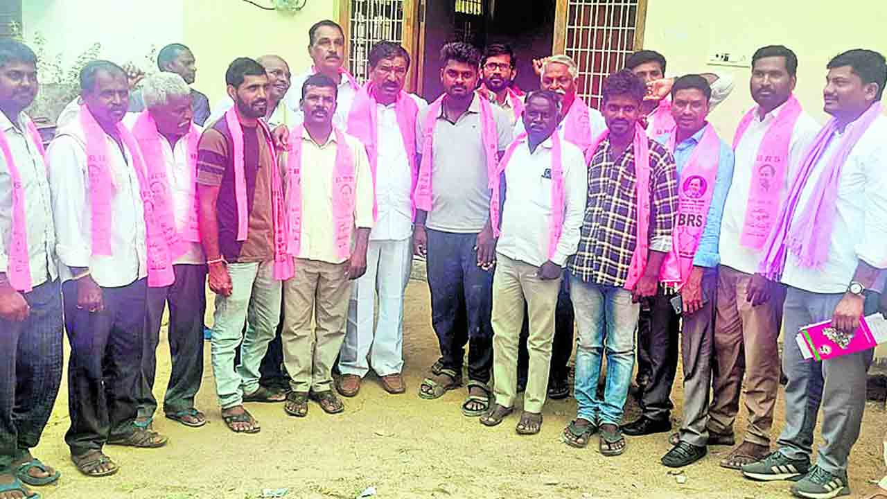 కడియంకు కర్రు కాల్చి వాత పెడతరు