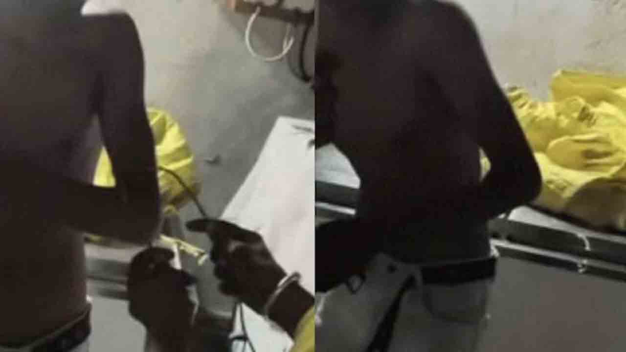 Workers Given Electric Shock | కార్మికులకు చిత్రహింసలు.. విద్యుత్‌ షాక్‌లు ఇచ్చిన   యజమాని