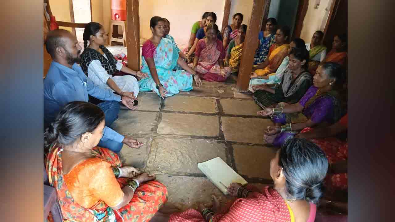 Yoga | యోగ, ధ్యానం కోసం సమయం కేటాయించాలి : ఐకేపీ ఏపీఎం యాదగిరి