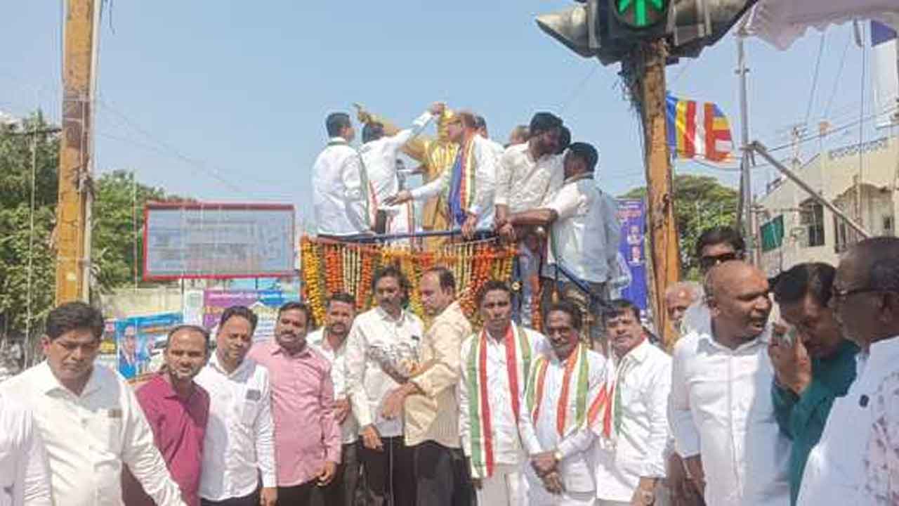 Ambedkar | అంబేద్కర్‌ను అవమానించింది బీజేపీ నాయకులే : మానాల మోహన్ రెడ్డి