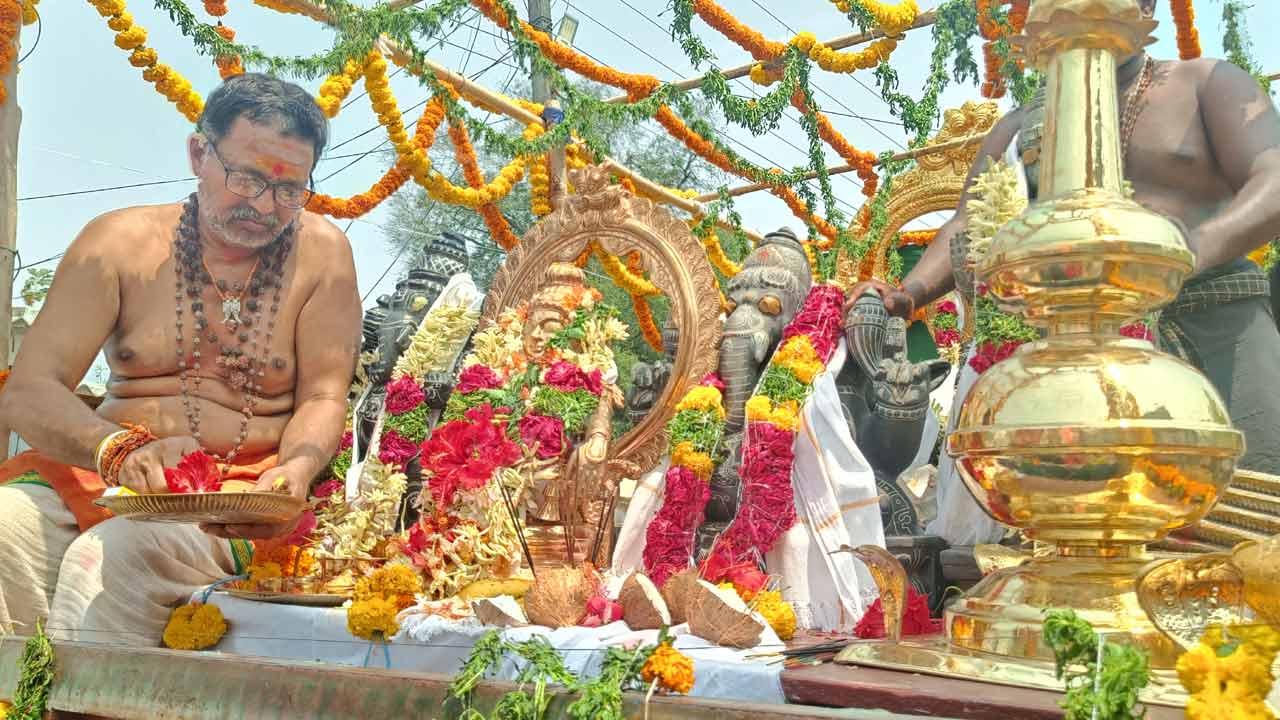 Mulugu | అయ్యప్ప విగ్రహ ప్రతిష్టాపన ఉత్సవాలు ప్రారంభం