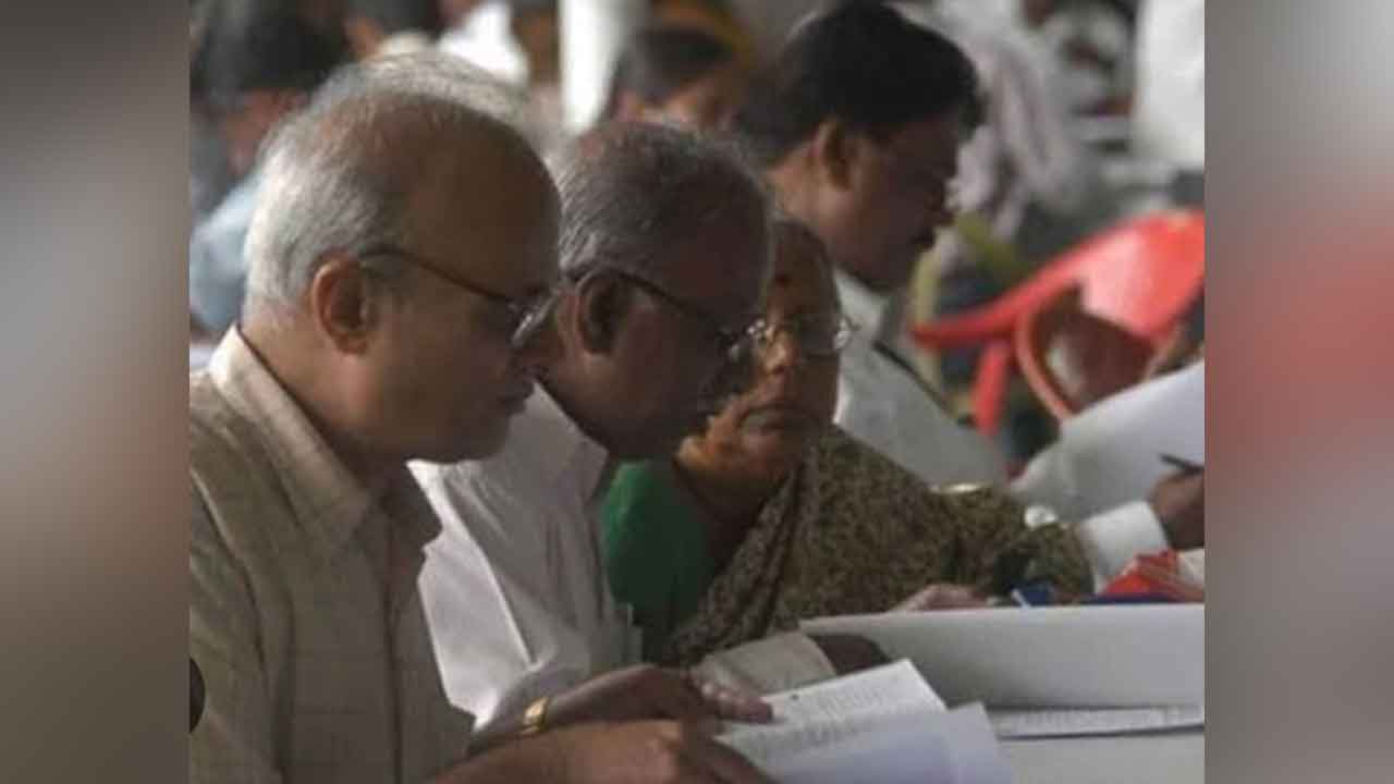 Retirement benfits | పదవీ విరమణ ప్రయోజనాలందవు.. సమస్యలు తీరవు