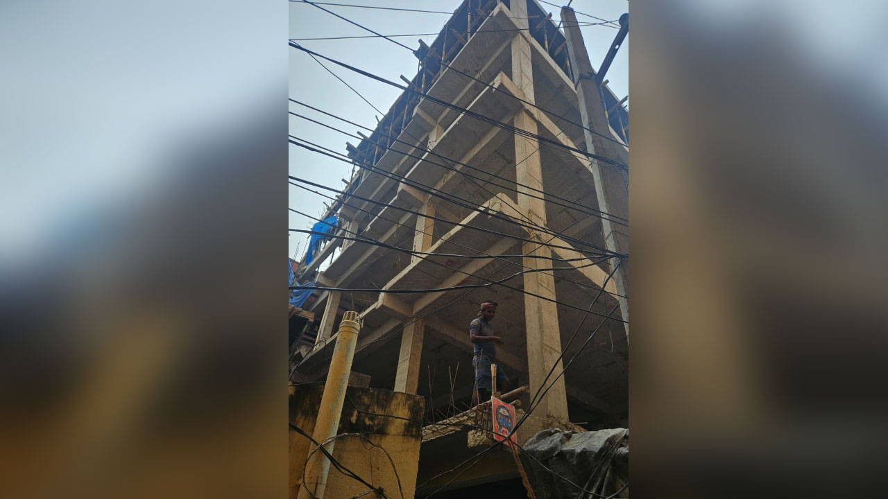 Hyderabad | అడుగడుగునా ఉల్లంఘనలే.. ఫిలింనగర్‌లో బీజేపీ నేత అక్రమనిర్మాణాలు