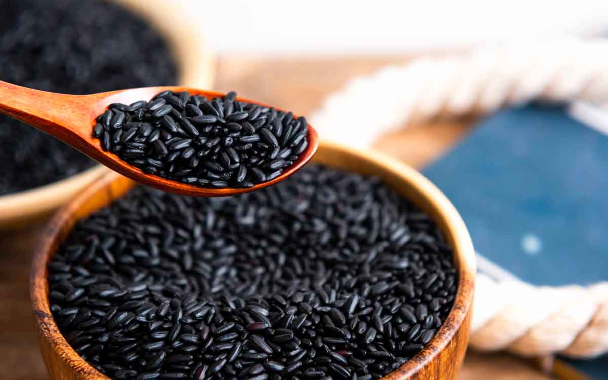 Black Rice | బ్లాక్ రైస్ అందించే ప్రయోజనాల గురించి తెలిస్తే.. వెంటనే తినడం మొదలు పెడతారు..!