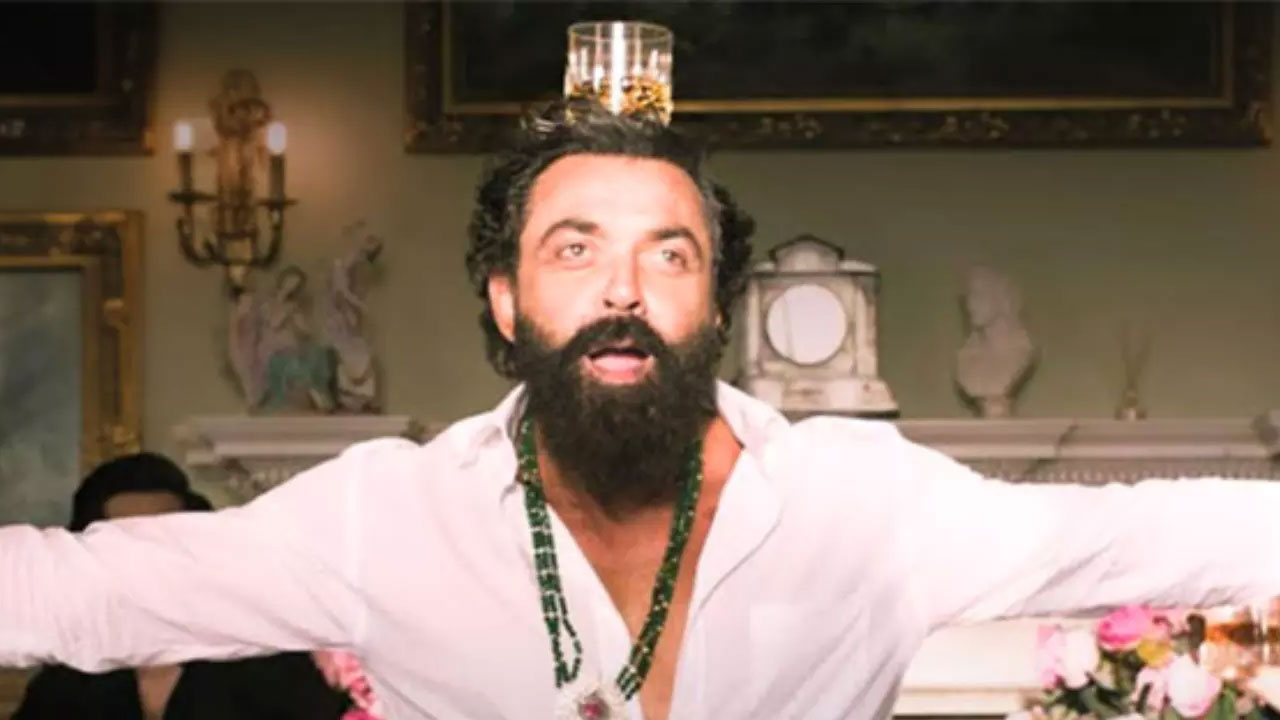 Bobby Deol | పిల్ల‌లు అన్న మాట‌ల‌కి చాలా బాధ‌ప‌డ్డ యానిమ‌ల్ విల‌న్.. చ‌నిపోవాల‌ని కూడా అనుకున్నాడ‌ట‌..!