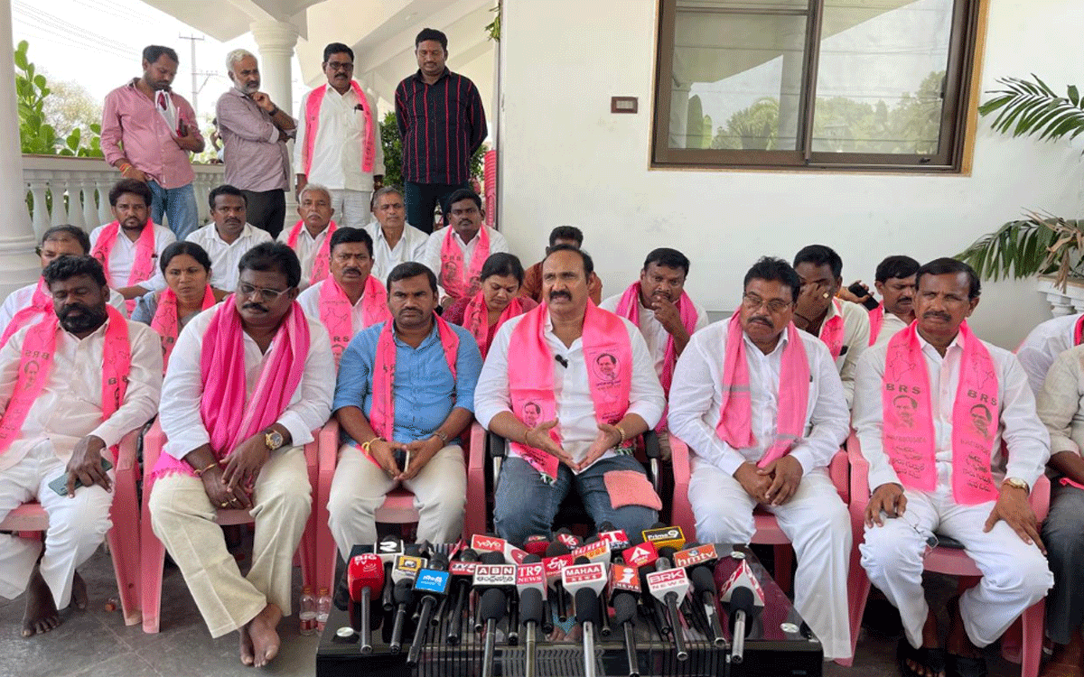 Kodada : హామీల అమ‌లుపై చేతులెత్తేసిన రేవంత్‌రెడ్డి : మాజీ ఎమ్మెల్యే బొల్లం మ‌ల్ల‌య్య‌యాద‌వ్‌