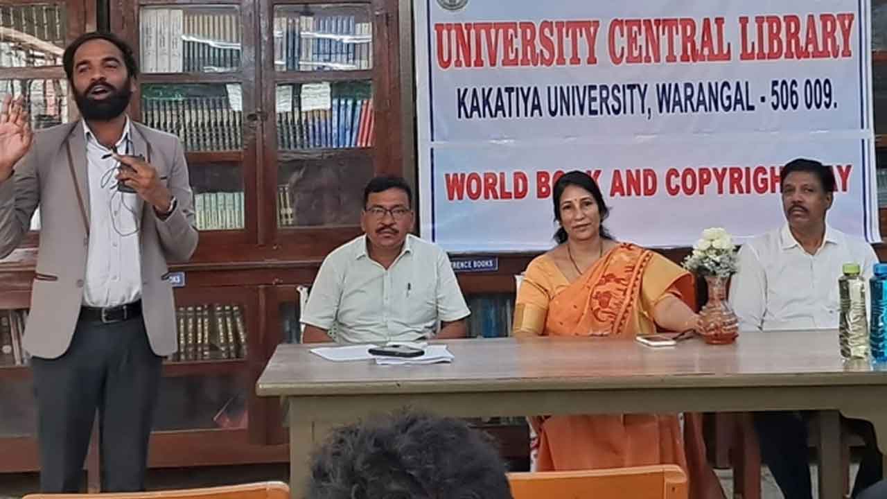 World Book and Copyright Day | పుస్తకాలే నిజమైన మార్గదర్శకులు :అడ్డిగా శ్రీనివాస్