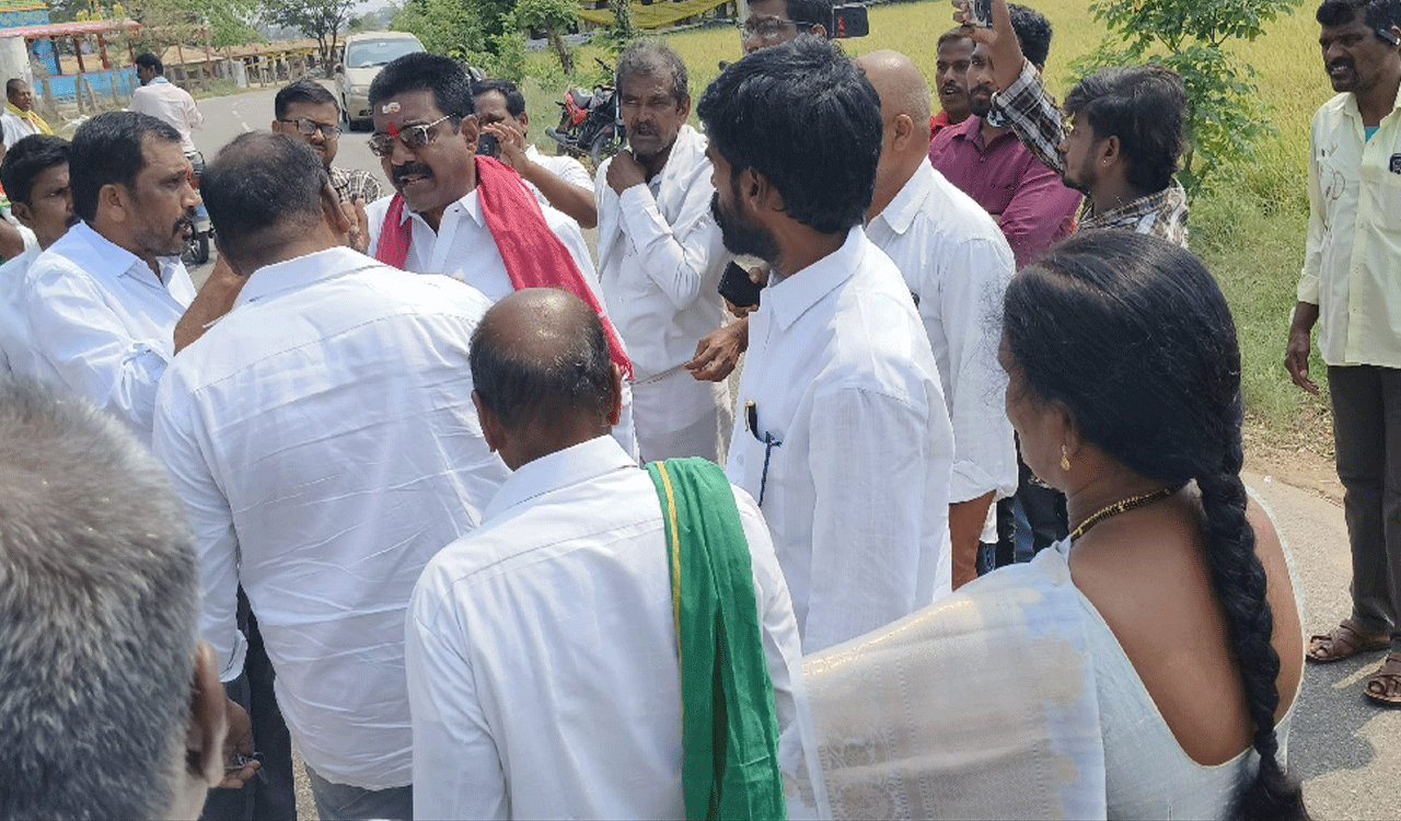 Siricilla | బీఆర్ఎస్ నేతలపై కాంగ్రెస్ మూకుమ్మడి దాడి