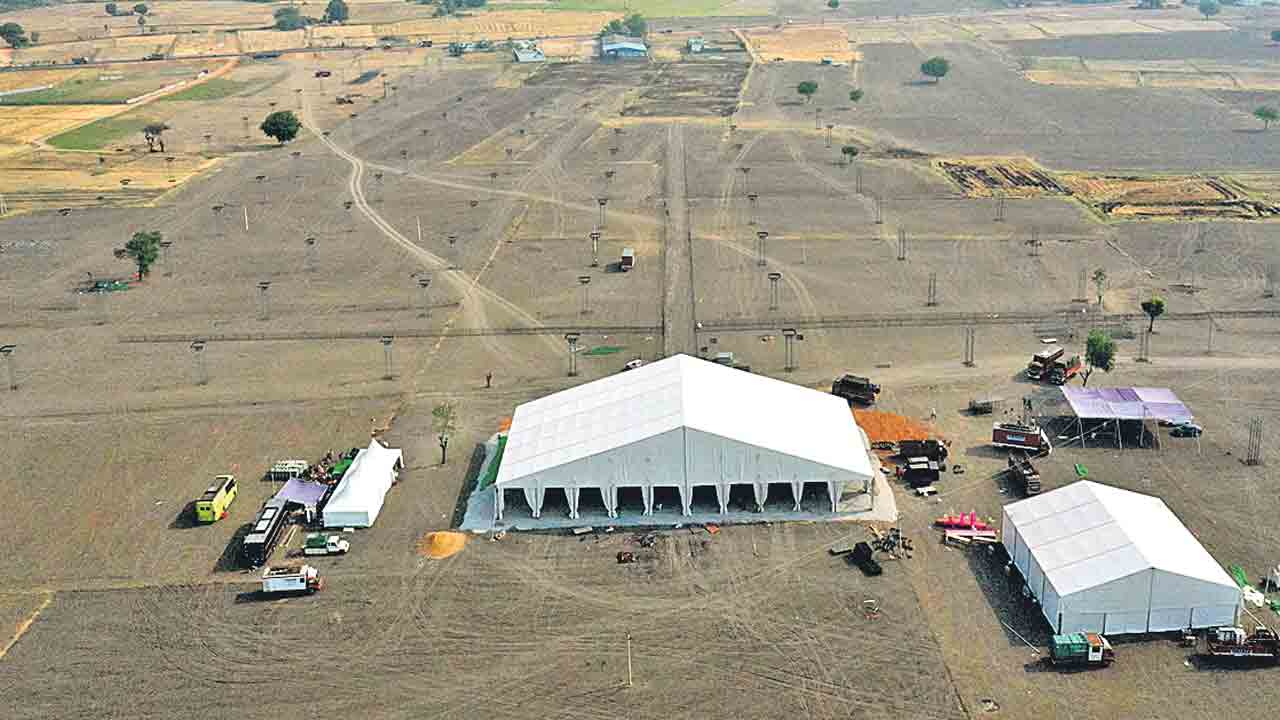 జన సందోహమే.. భవిష్యత్తు సందేశం