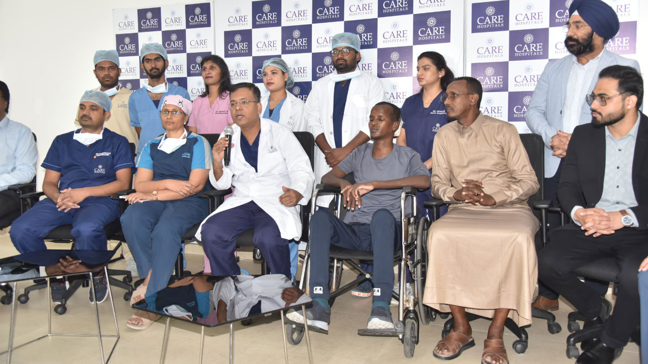 Bullet Injury | మెద‌డులో బుల్లెట్.. విజ‌య‌వంతంగా తొల‌గించిన కేర్ వైద్యులు