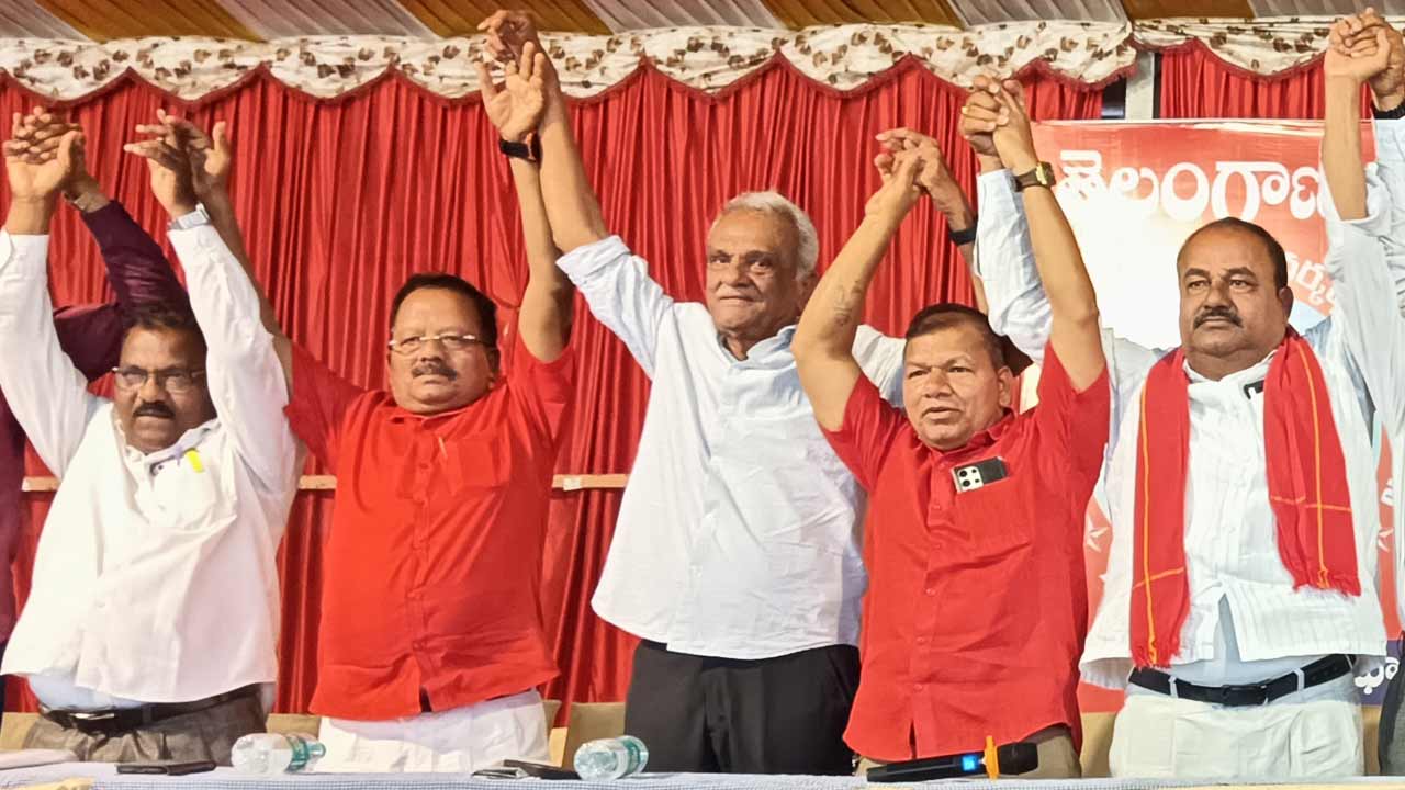 CPI Narayana | ప్రధాని మోదీ రాజ్యాంగాన్ని మార్చేందుకు కుట్ర చేస్తున్నారు : సీపీఐ నారాయణ