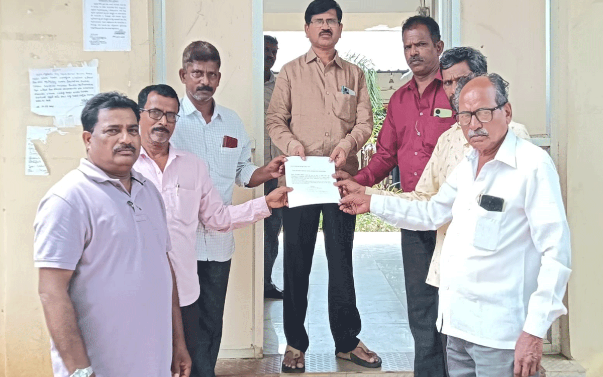 Yellandu : ఇల్లందు పట్టణంలో జీఓ 76ను పునరుద్ధరించాలి : సీపీఐ(ఎంఎల్) మాస్‌లైన్ నాయకులు