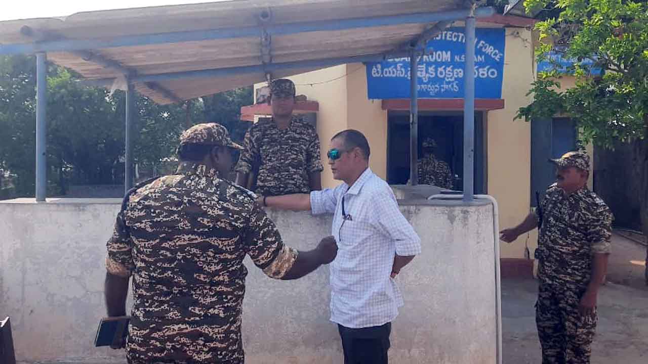 సాగర్‌ డ్యామ్‌పై తెలంగాణ వైపు సీఆర్‌పీఎఫ్‌ బలగాల ఉపసంహరణ