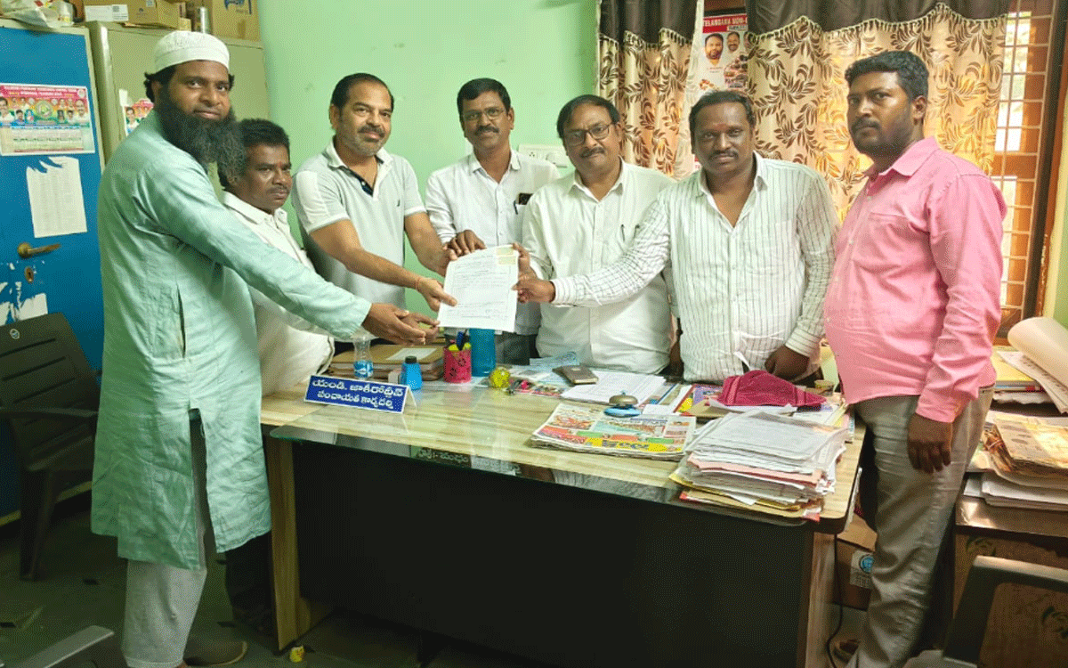 BRS : ఎంఎస్ఎన్ పరిశ్రమపై చర్యలు తీసుకోవాలి : పిట్టల అశోక్