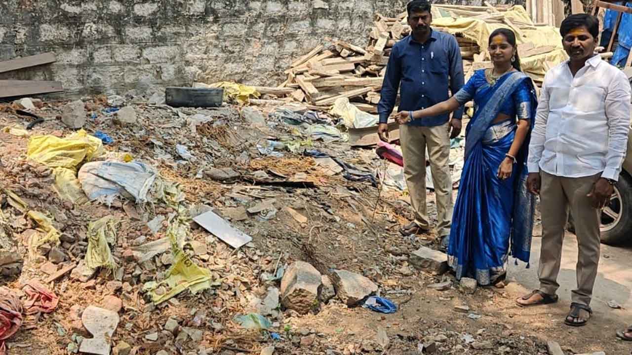 Doosari Lavanya | సమస్యల పరిష్కారానికి తక్షణ చర్యలు : కార్పొరేటర్ దూసరి లావణ్య