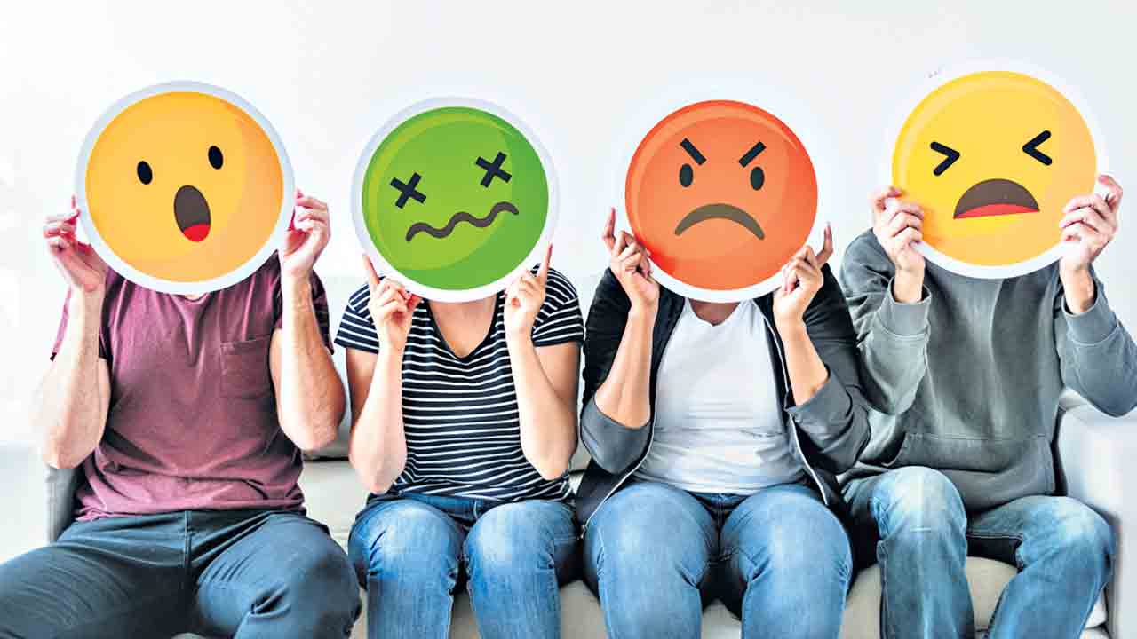 Social Media | వారిలో షో-ఆఫ్‌ సిండ్రోమ్‌.. దాని ప్రభావం ఎంత?