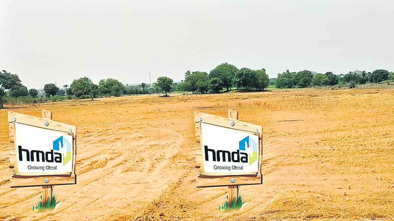 ల్యాండ్‌ పూలింగ్‌పై పీచేముడ్‌!