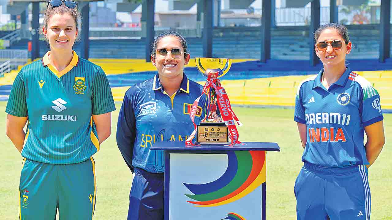 కాశ్వీపై కండ్లన్నీ నేడు భారత్‌, శ్రీలంక మహిళల తొలి వన్డే
