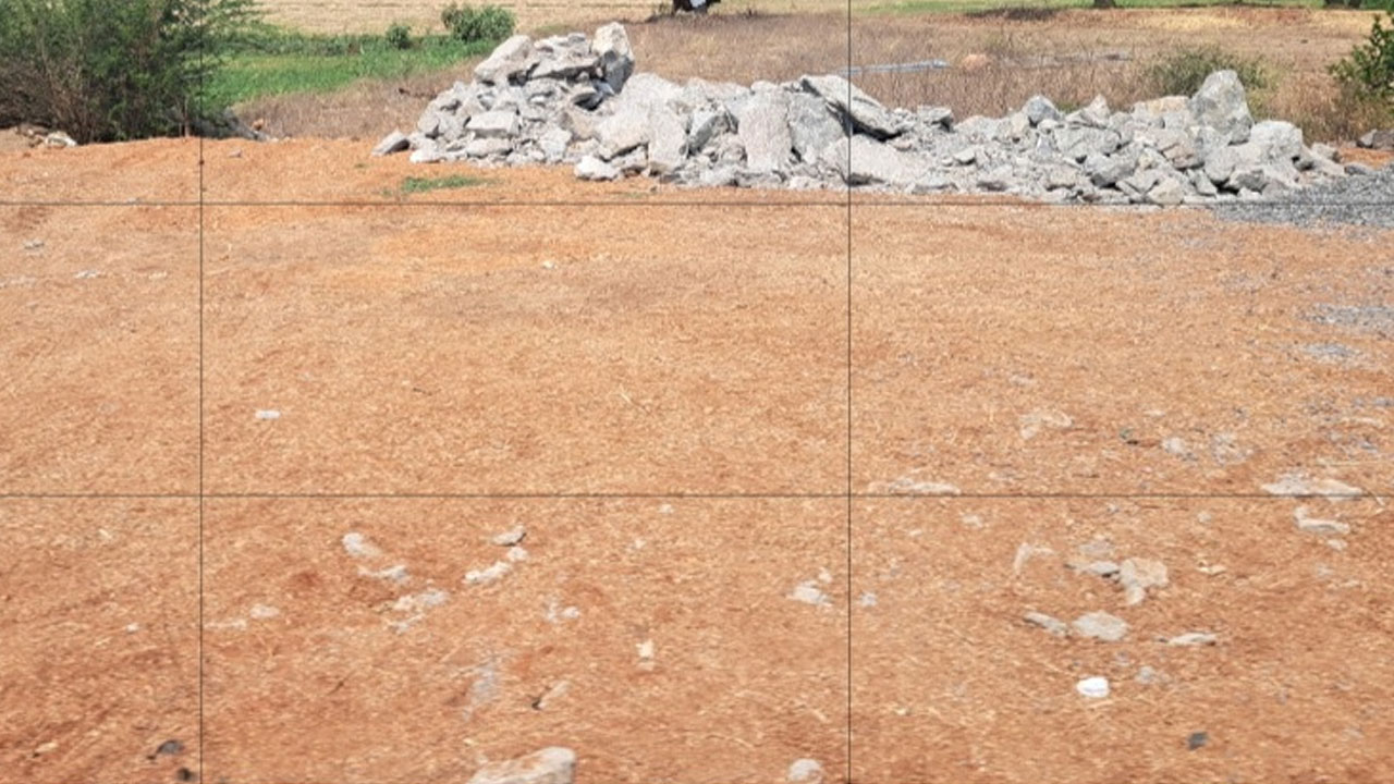 Indiramma Indlu | ముగ్గు పోయలే.. పునాదులు తవ్వలే.. ఇందిరమ్మ ఇండ్ల నిర్మాణంలో కానరాని ప్రగతి