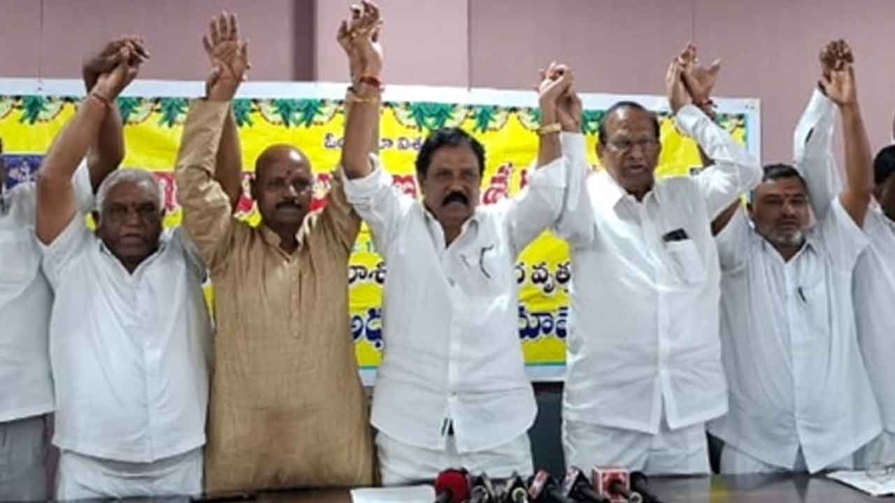 Professor Jayashankar | మామునూరు ఎయిర్‌పోర్ట్‌కు ప్రొఫెసర్ జయశంకర్ పేరు పెట్టాలి