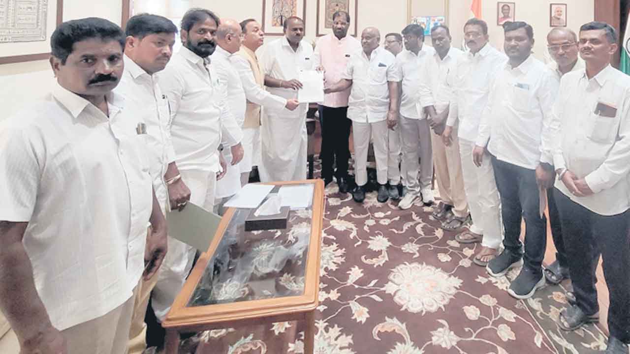 సీసీఐ ప్రారంభానికి చర్యలు తీసుకోండి