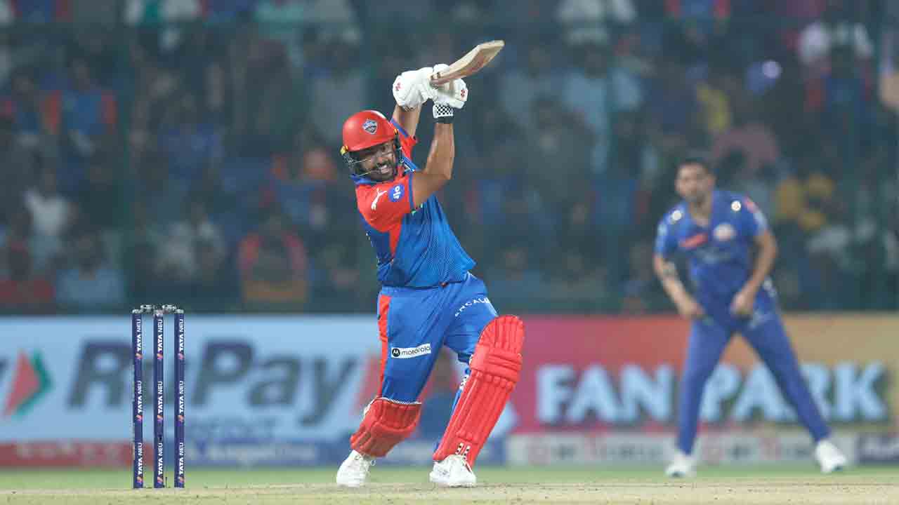 IPL 2025 | క‌రుణ్ నాయ‌ర్ వీర‌బాదుడు.. 22 బంతుల్లో హాఫ్ సెంచ‌రీ