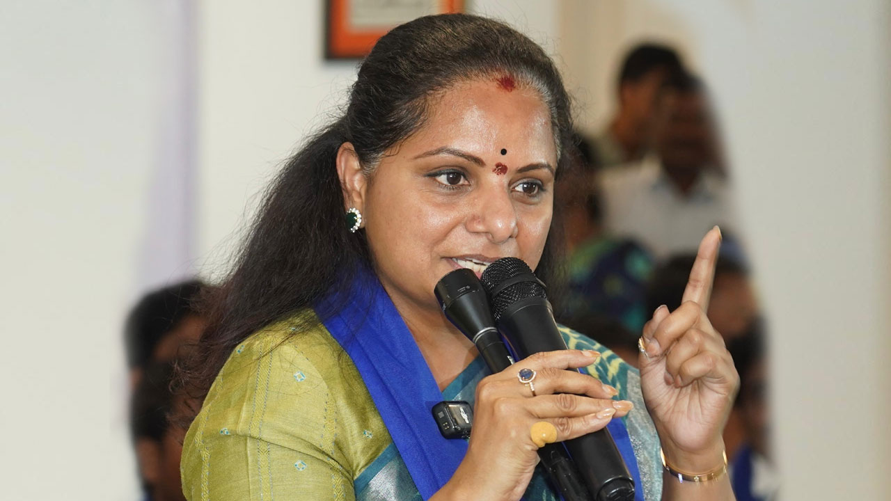 MLC Kavitha | ఇది మాటల ప్రభుత్వమే తప్ప చేతల ప్రభుత్వం కాదు.. కాంగ్రెస్‌పై ఎమ్మెల్సీ కవిత ధ్వజం