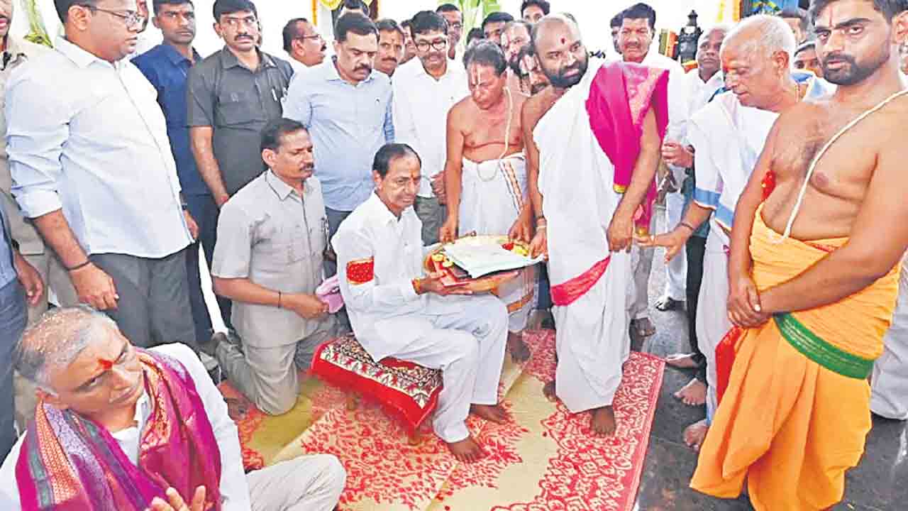 వెంకన్న దీవెనలు.. స్వరాష్ట్రానికి అడుగులు