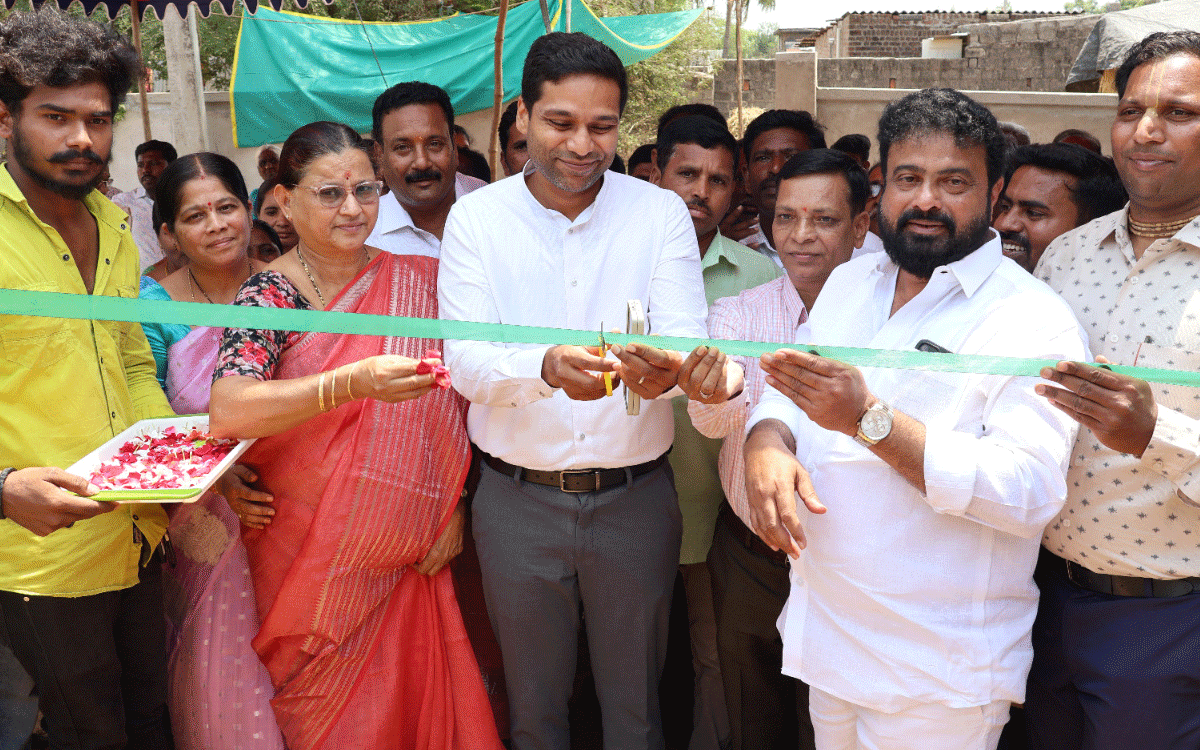 Health Camp for Farmers : రైతులు బాగుంటేనే రాష్ట్రం బాగుంటుంది : ఖమ్మం కలెక్టర్ ముజమిల్ ఖాన్