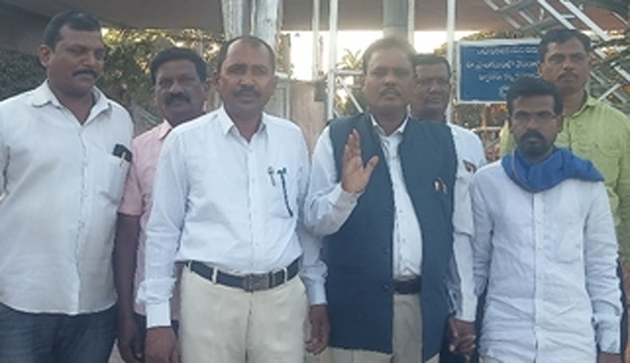 Karimnagar | నేతకాని మహర్ రాష్ట్రస్థాయి సదస్సుకు మాల మహానాడు మద్దతు