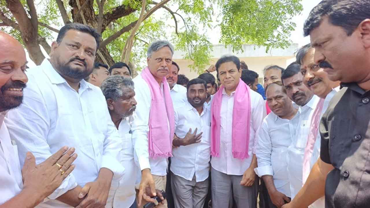 KTR | పెంబర్తి వద్ద కేటీఆర్‌కు ఘన స్వాగతం పలికిన ఎమ్మెల్యే పల్లా రాజేశ్వర్ రెడ్డి