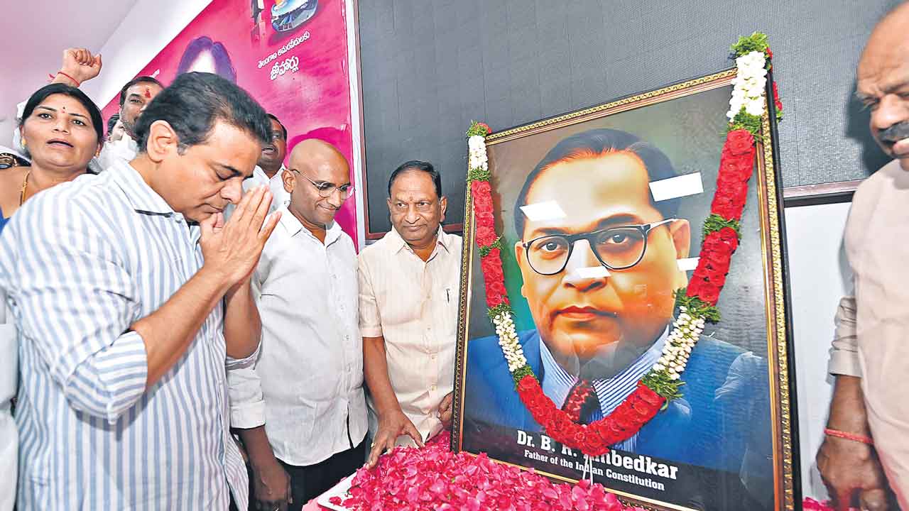 అంబేద్కర్‌ అందరివాడు.. బాబాసాహెబ్‌ను కొన్ని వర్గాలకే పరిమితం చేయడం బాధాకరం